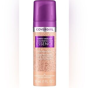 New Cover girl Simply Ageless Essence